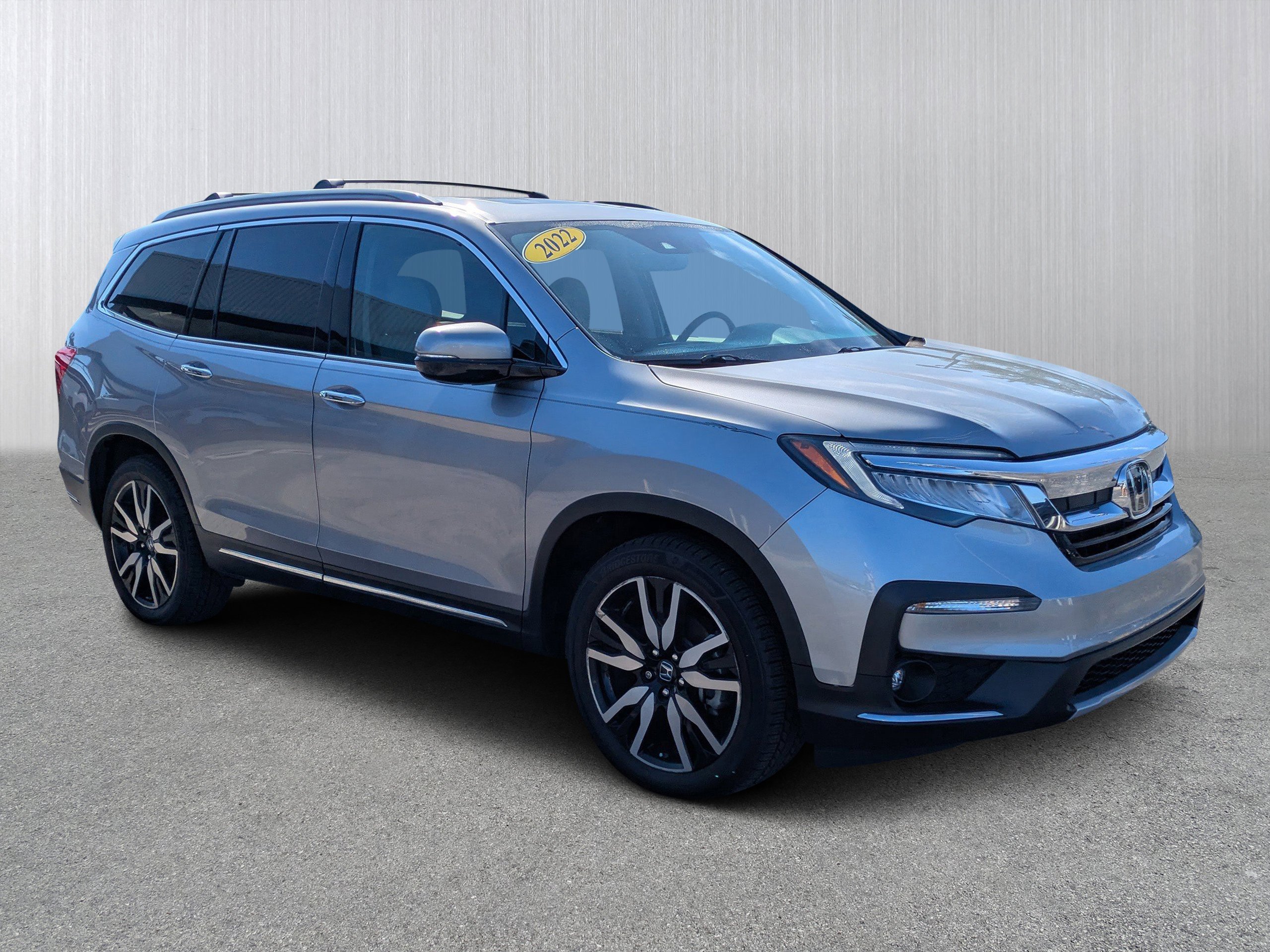 2022 Honda Pilot Touring-7 2WD's photo