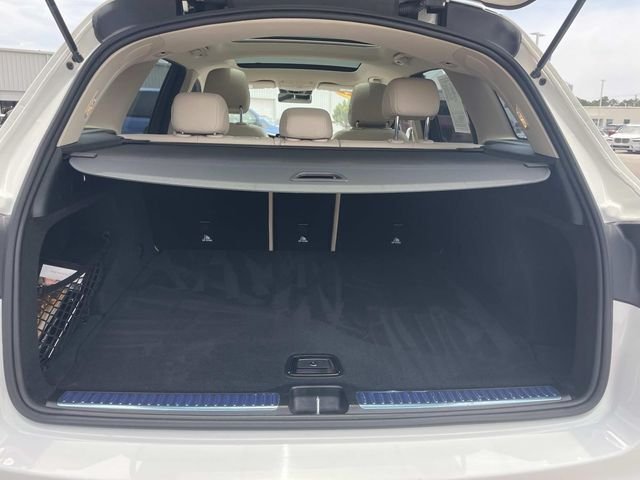 Used 2022 White Mercedes-Benz GLC 300 image 8