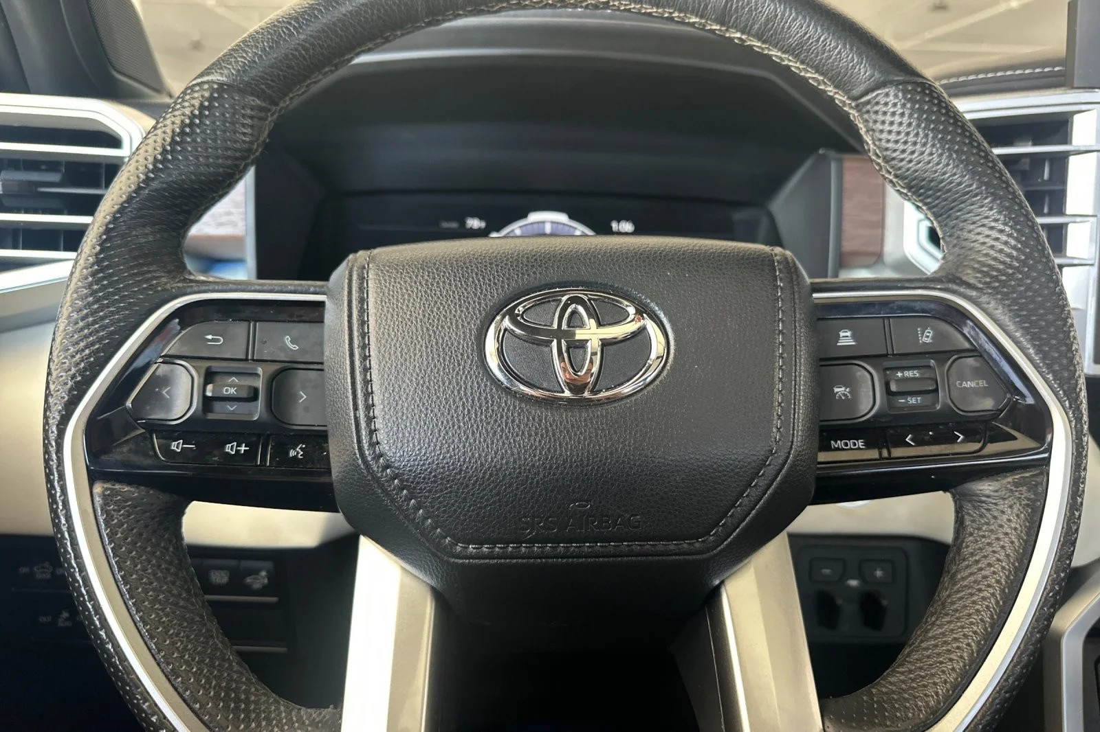 Used 2023 MIDNIGHT BLACK Toyota Capstone Hybrid image 21