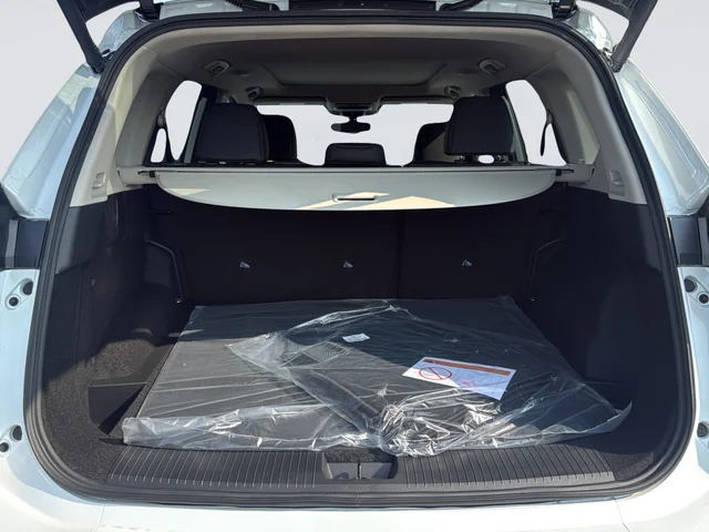New 2026 Everest White Pearl TriCoat Nissan Dark Armor image 14