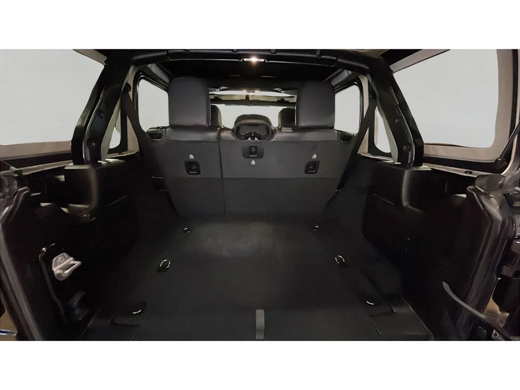 Used 2021 Black Jeep Unlimited Altitude image 15