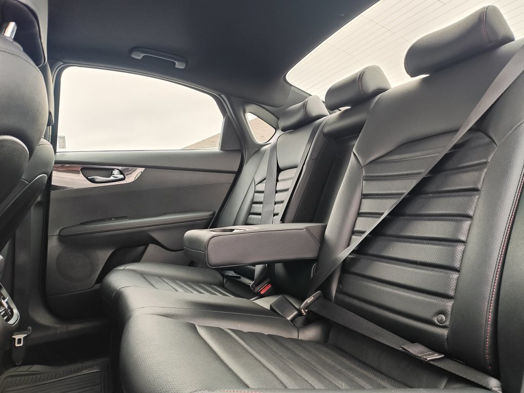 Used 2023 Black Kia GT image 13