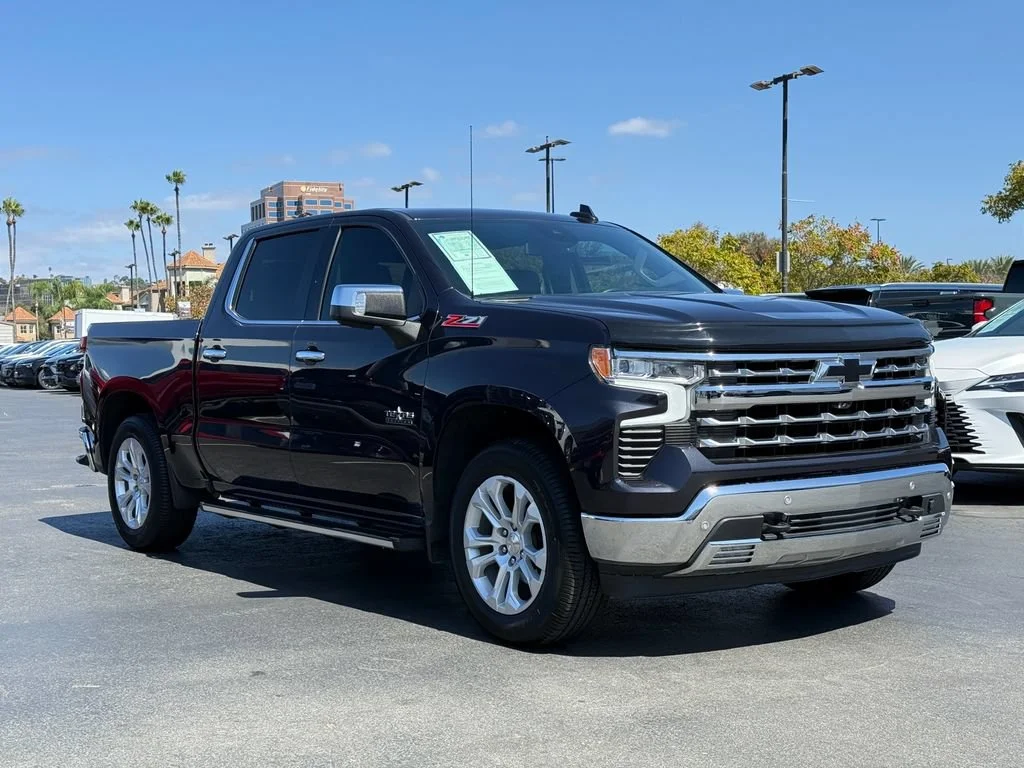 Used 2022 DARK ASH METALLIC Chevrolet LTZ image 5
