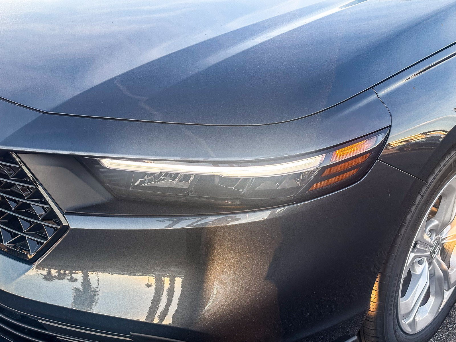 New 2026 Meteorite Gray Metallic Honda LX image 8