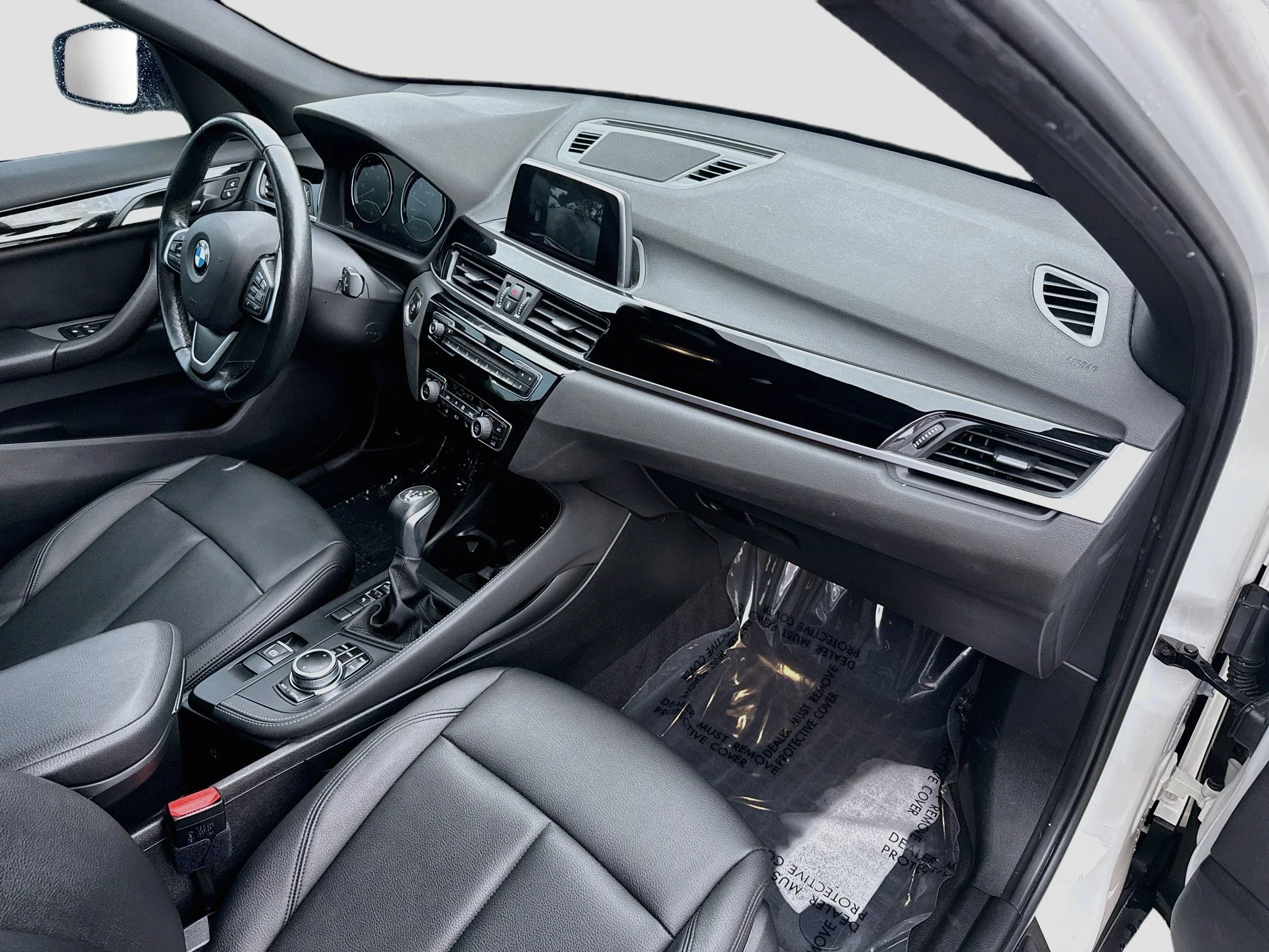 Used 2019 Alpine White BMW sDrive28i image 15