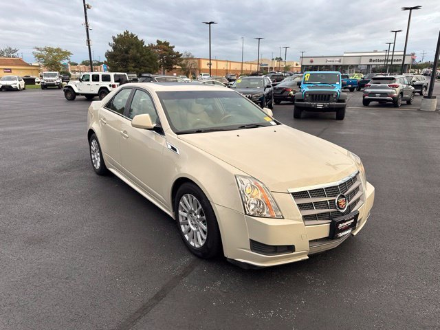 Used 2011 White Cadillac Luxury image 6