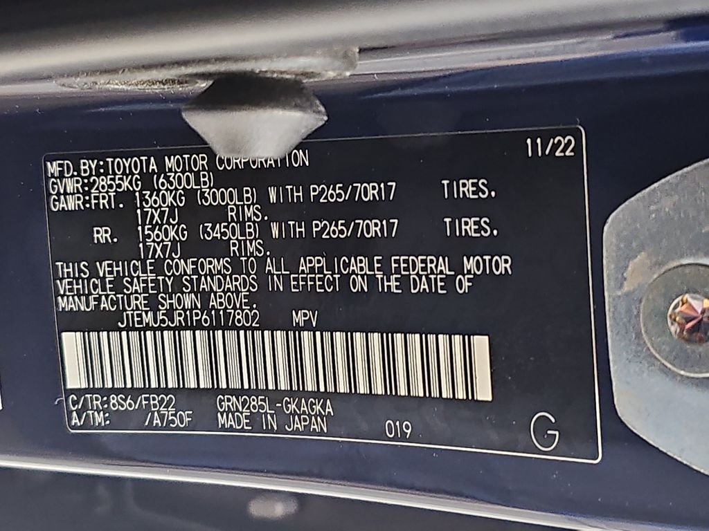 Used 2023 Blue Toyota SR5 image 36