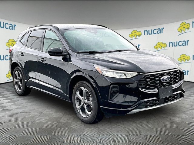 Pre-Owned 2024 Ford Escape ST-Line AWD