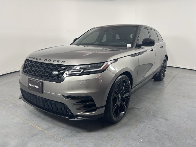 Used 2021 Silver Land Rover R-Dynamic HSE image 1
