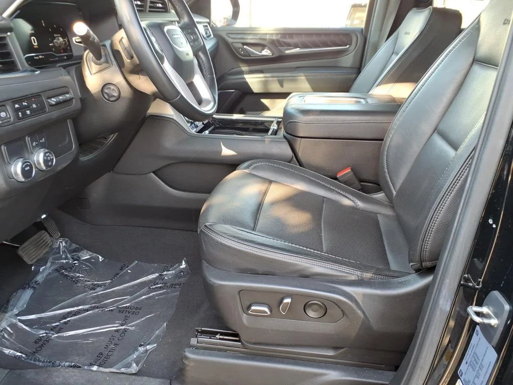 Used 2023 Black GMC Denali image 19