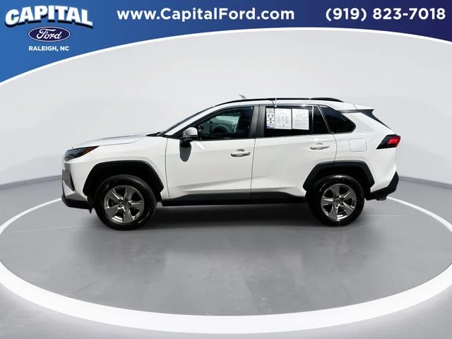 Used 2023 White Toyota XLE image 5