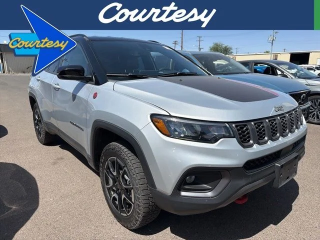 2025 Jeep Compass Trailhawk 4X4's photo
