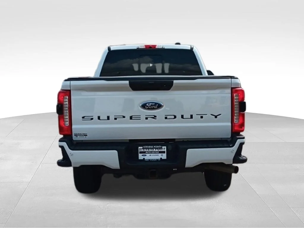 Used 2024 Oxford White Ford XL image 5