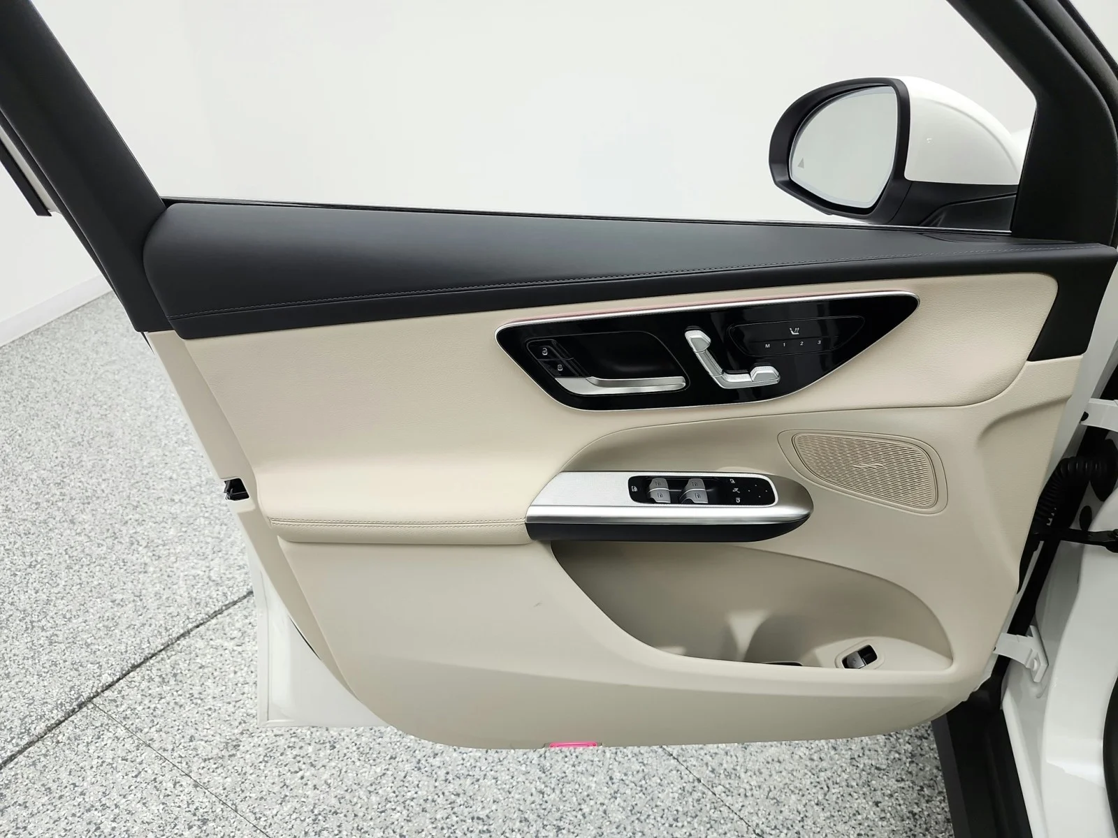 Certified Used 2024 Polar White Mercedes-Benz GLC 300 4MATIC® SUV image 15