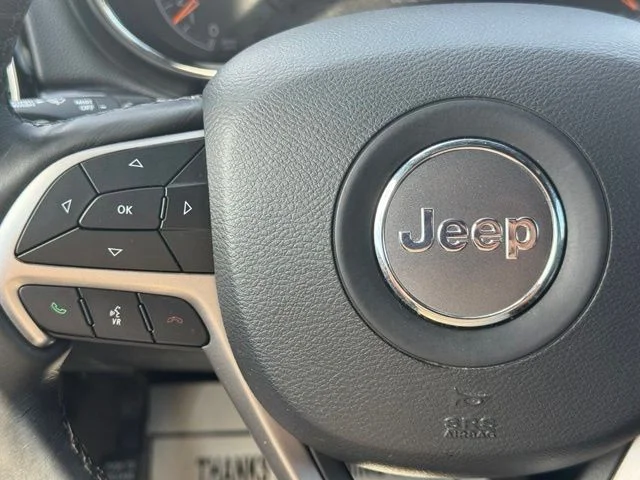 Used 2019 Blue Jeep Overland image 31