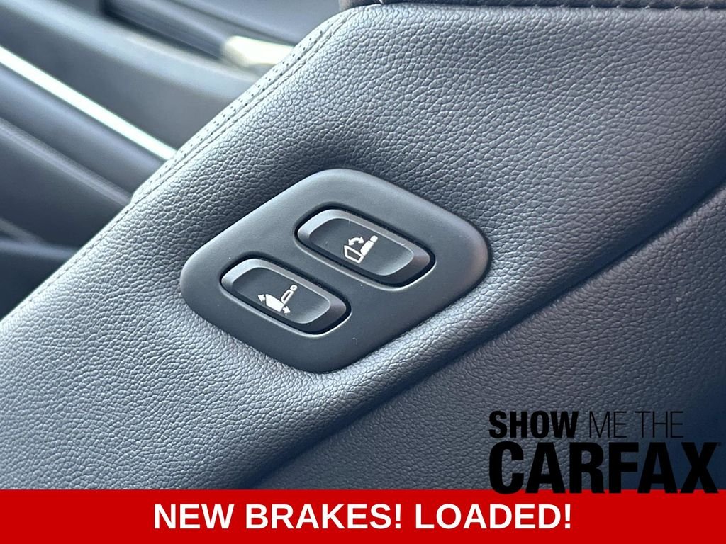 Used 2025 Silver Genesis 2.5T image 22