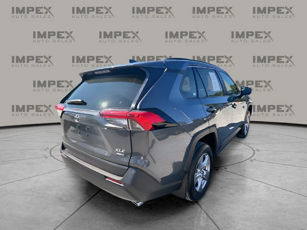 Used 2023 Gray Toyota XLE image 5