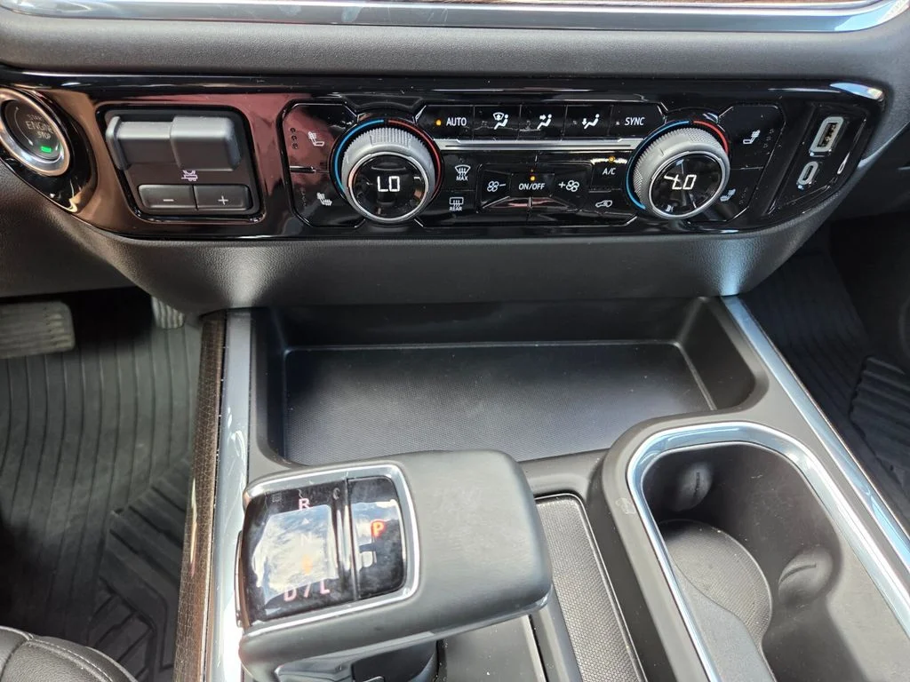 Used 2024 Red Chevrolet RST image 17