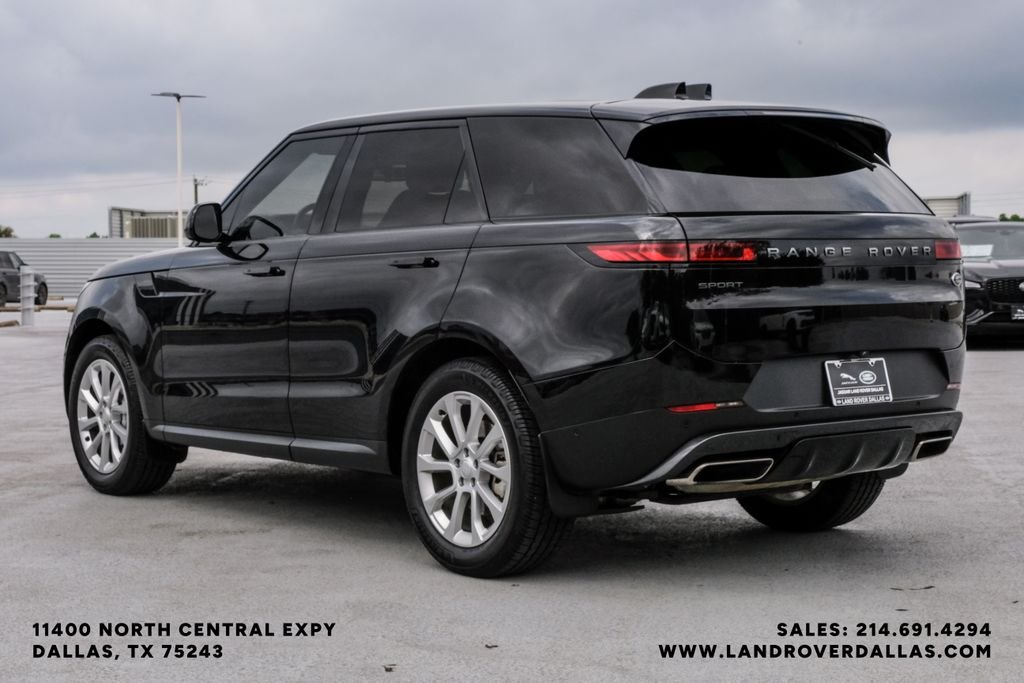 Used 2023 Black Land Rover SE image 8