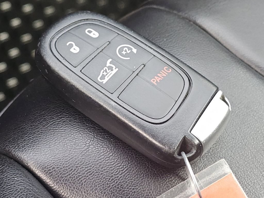 2019 Jeep Cherokee Latitude Plus - Photo 33