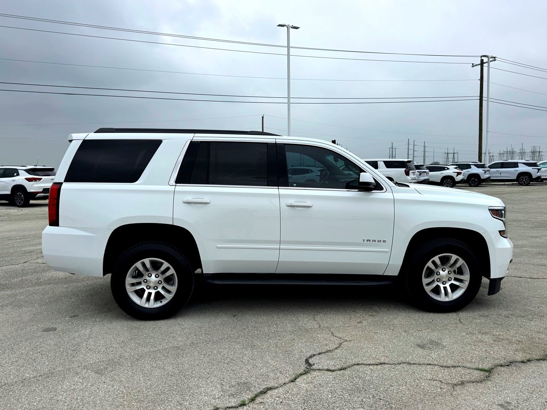 Used 2018 SUMMIT WHITE Chevrolet LS image 5