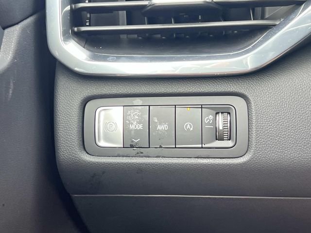 New 2026 Sterling Metallic GMC Elevation image 60