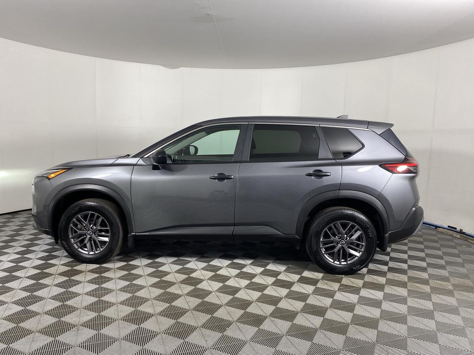 Used 2023 Gun Metallic Nissan S image 4