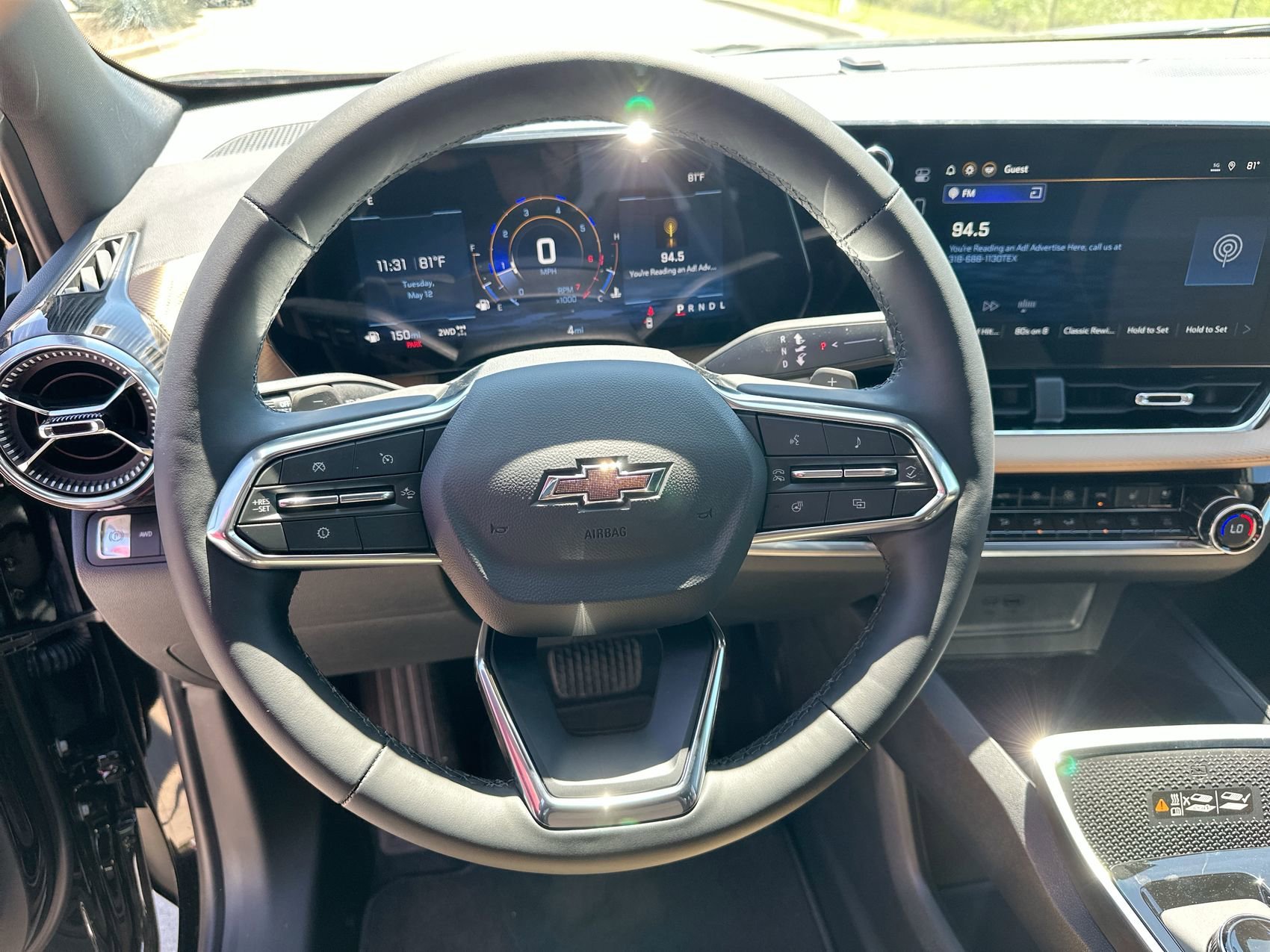 New 2026 Mosaic Black Metallic Chevrolet AWD ACTIV image 14