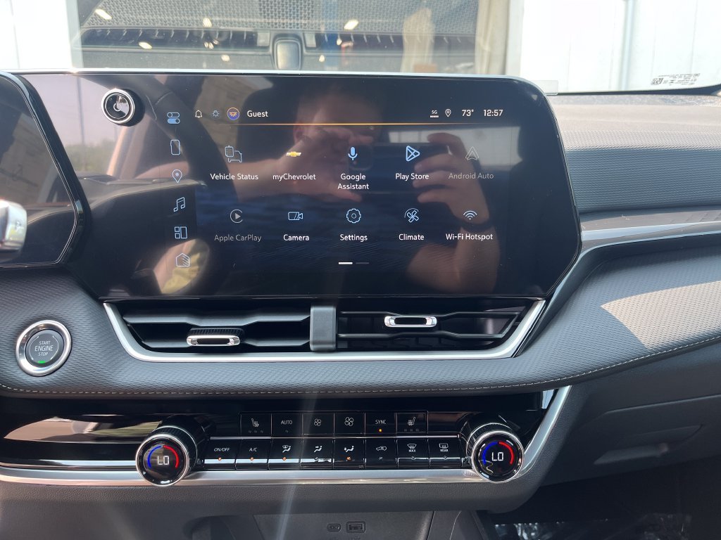 2027 Chevrolet Equinox LT - Photo 18