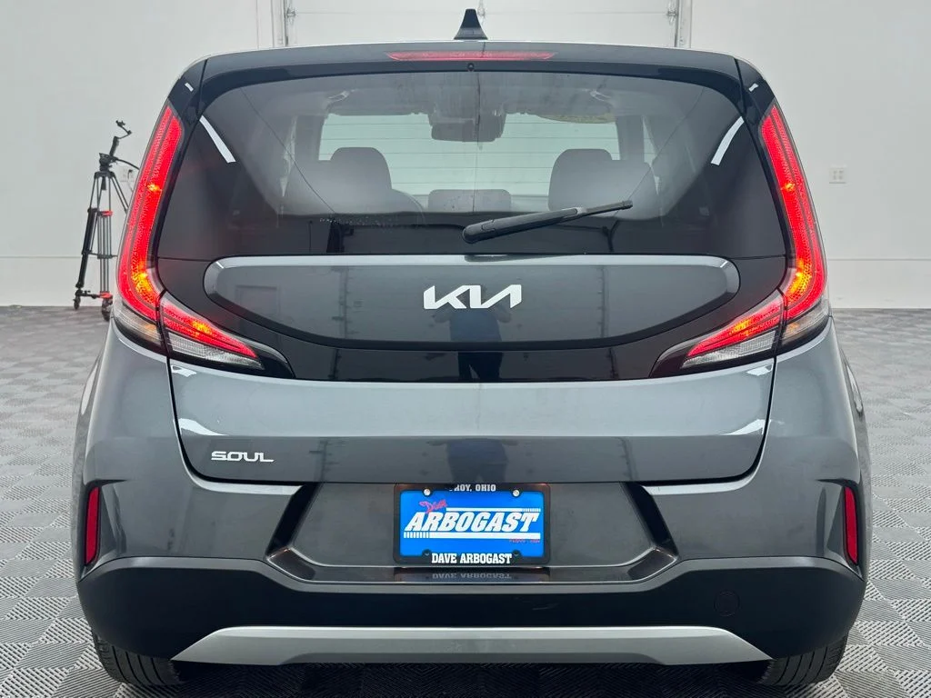 Used 2023 Gravity Gray Kia LX image 7