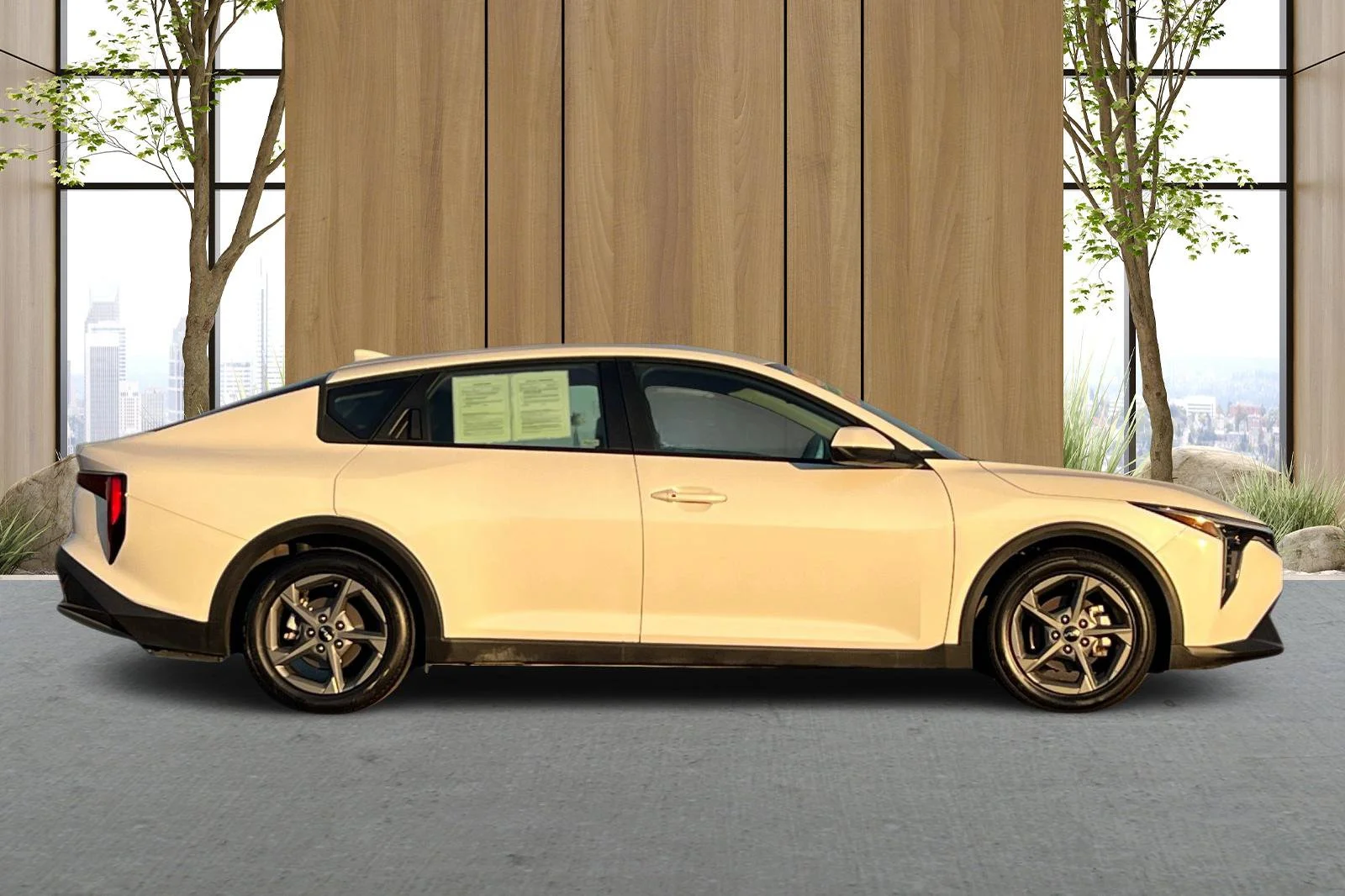 Used 2025 White Kia LXS image 3