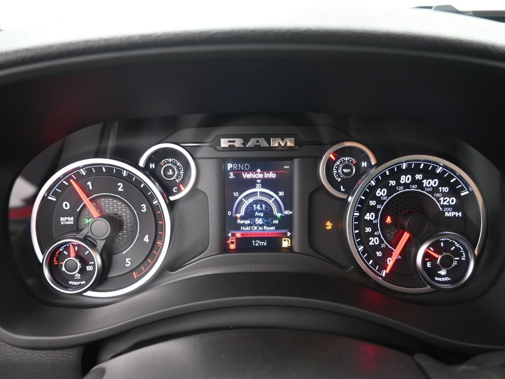 New 2026 Molten Red Pearlcoat RAM Tradesman image 4