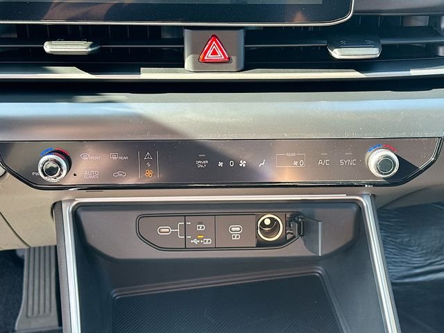 New 2026 Aurora Black Pearl Kia LXS image 16