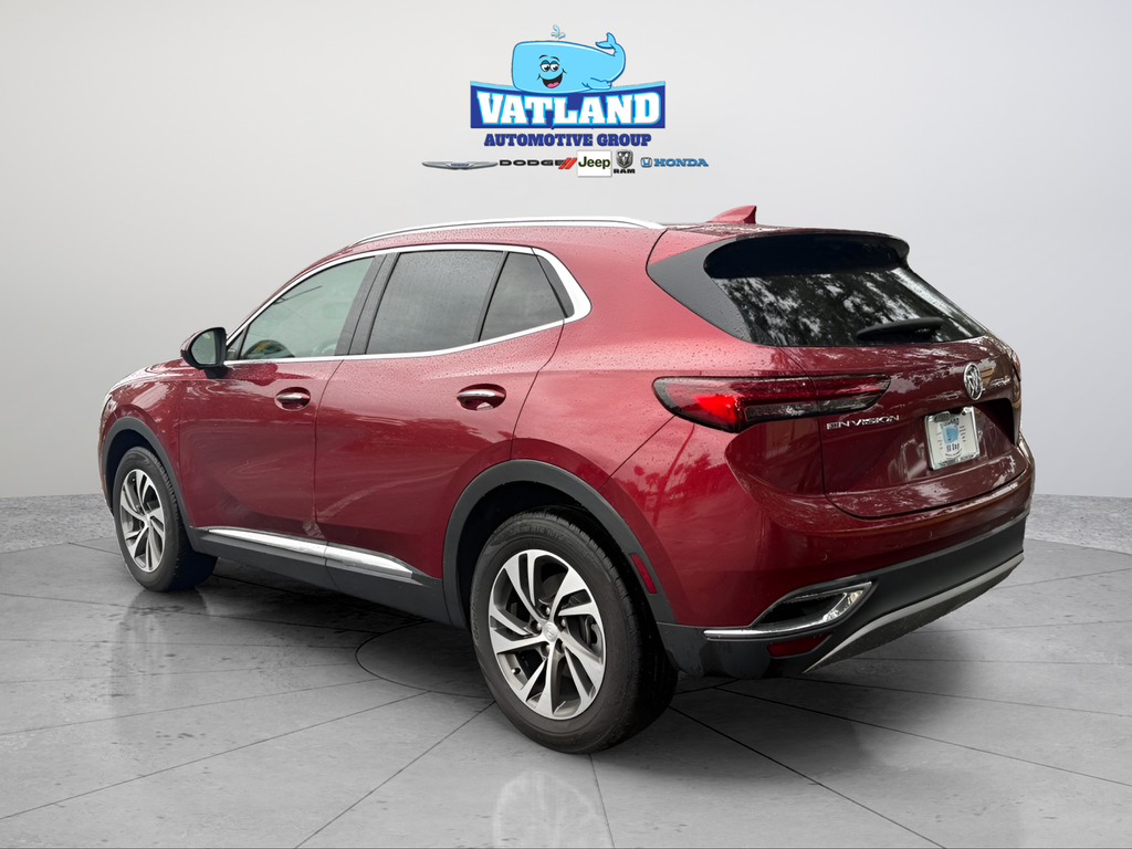 Used 2021 Red Buick Essence image 3