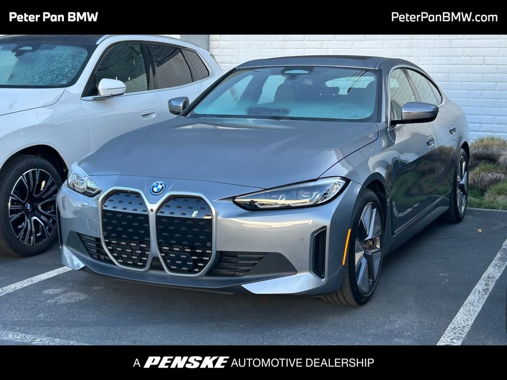 2023 BMW i4 eDrive40's photo