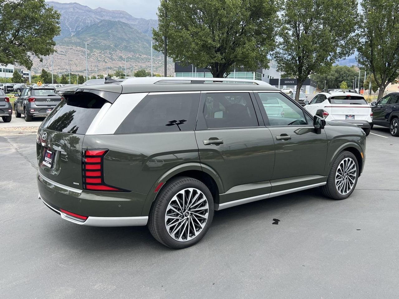 New 2026 Titan Charcoal Pearl Hyundai Calligraphy image 7