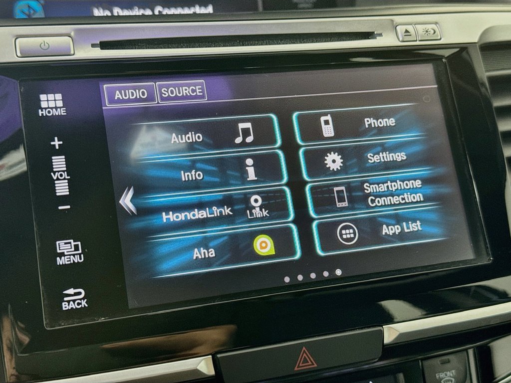 Used 2016 Silver Honda EX-L image 16