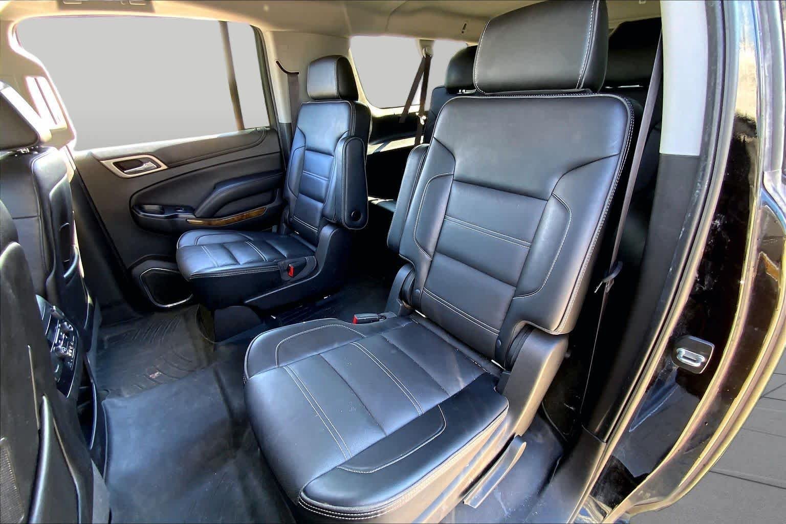 Used 2016 Onyx Black GMC Denali image 21