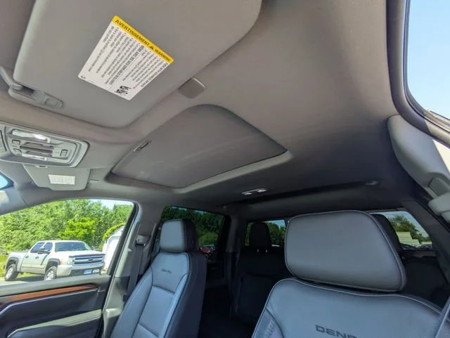 Used 2024 Onyx Black GMC Denali image 28