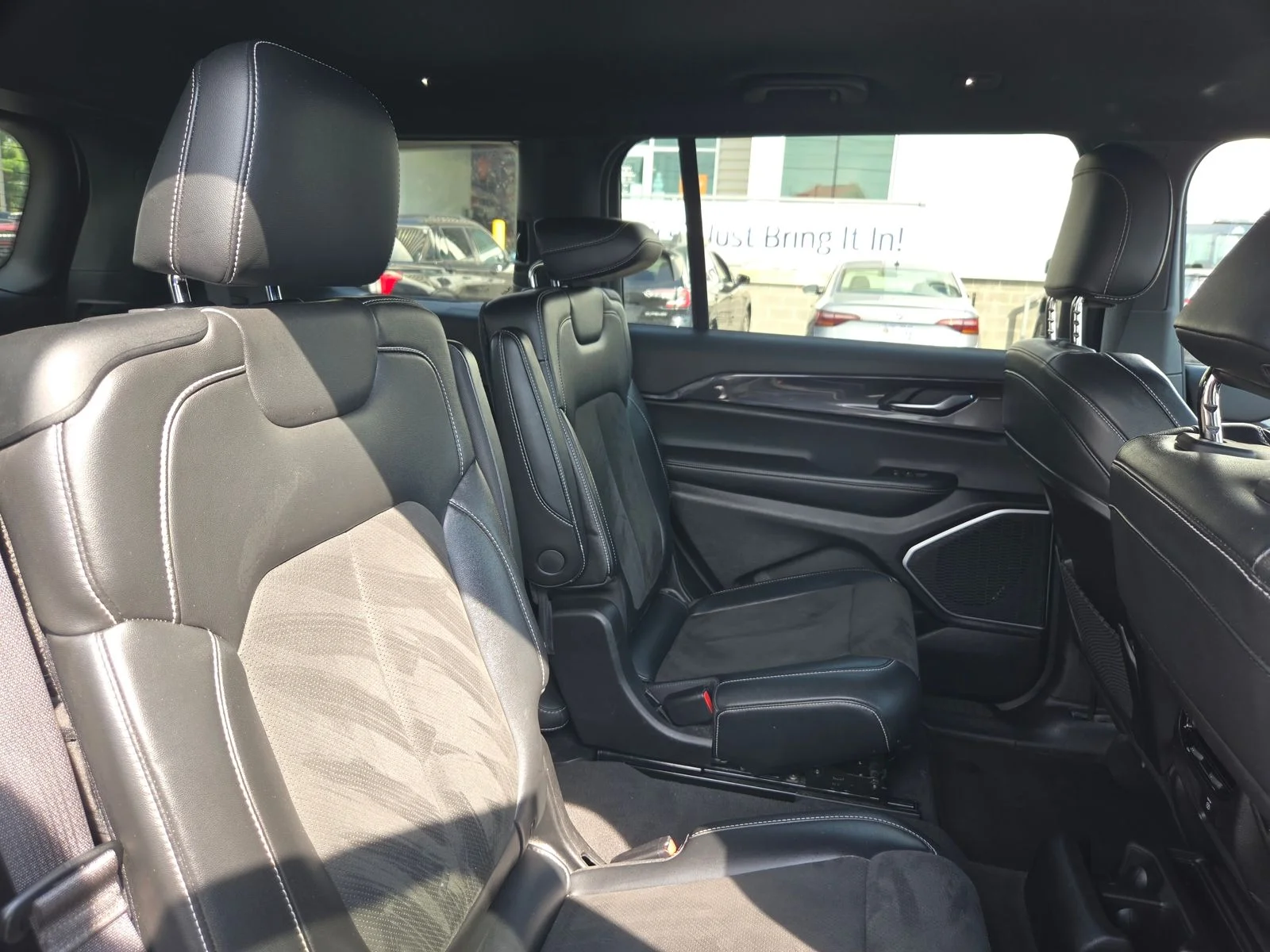 Used 2021 Bright White Clearcoat Jeep Altitude image 41