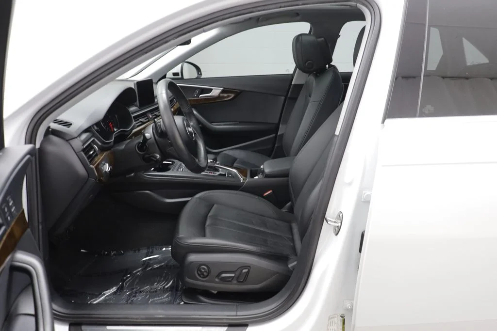 Used 2019 Glacier White Audi 2.0T Premium image 5