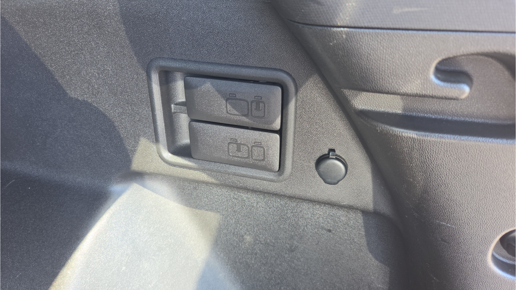 Used 2020 White Chevrolet LT image 45