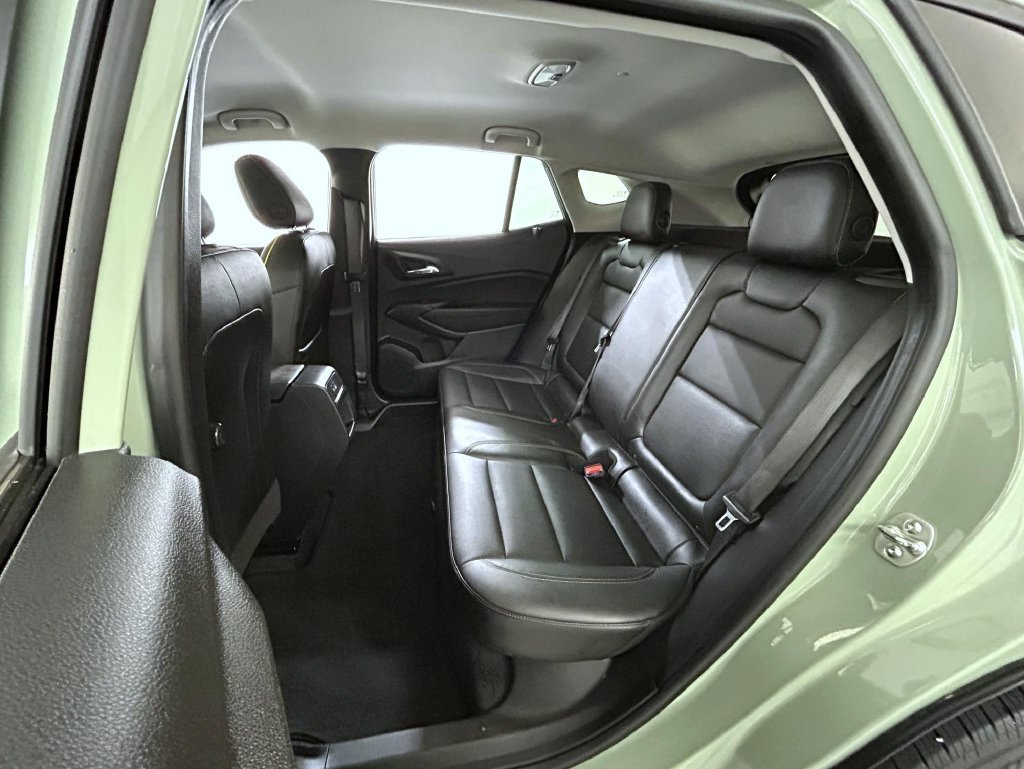 Used 2025 Cacti Green Chevrolet ACTIV image 19