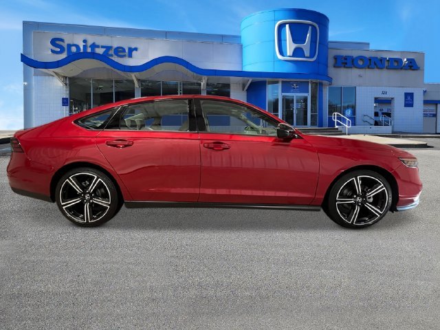 New 2026 Radiant Red Metallic Honda SE image 2