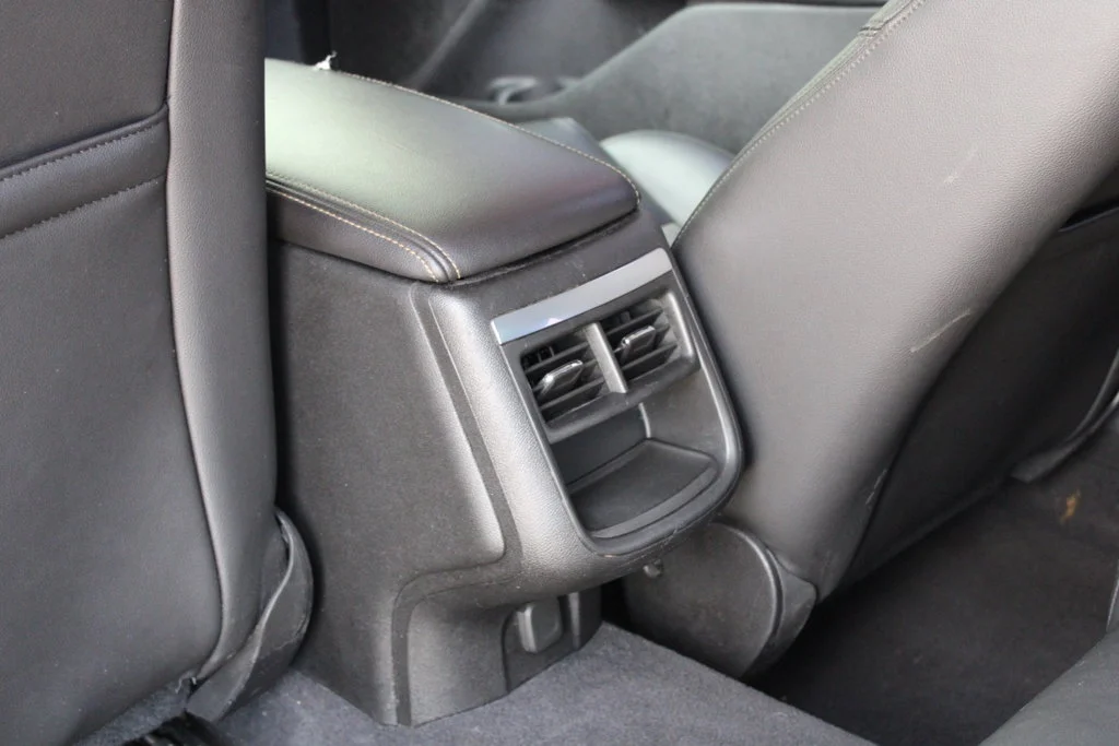 Used 2018 White Chevrolet LT image 7
