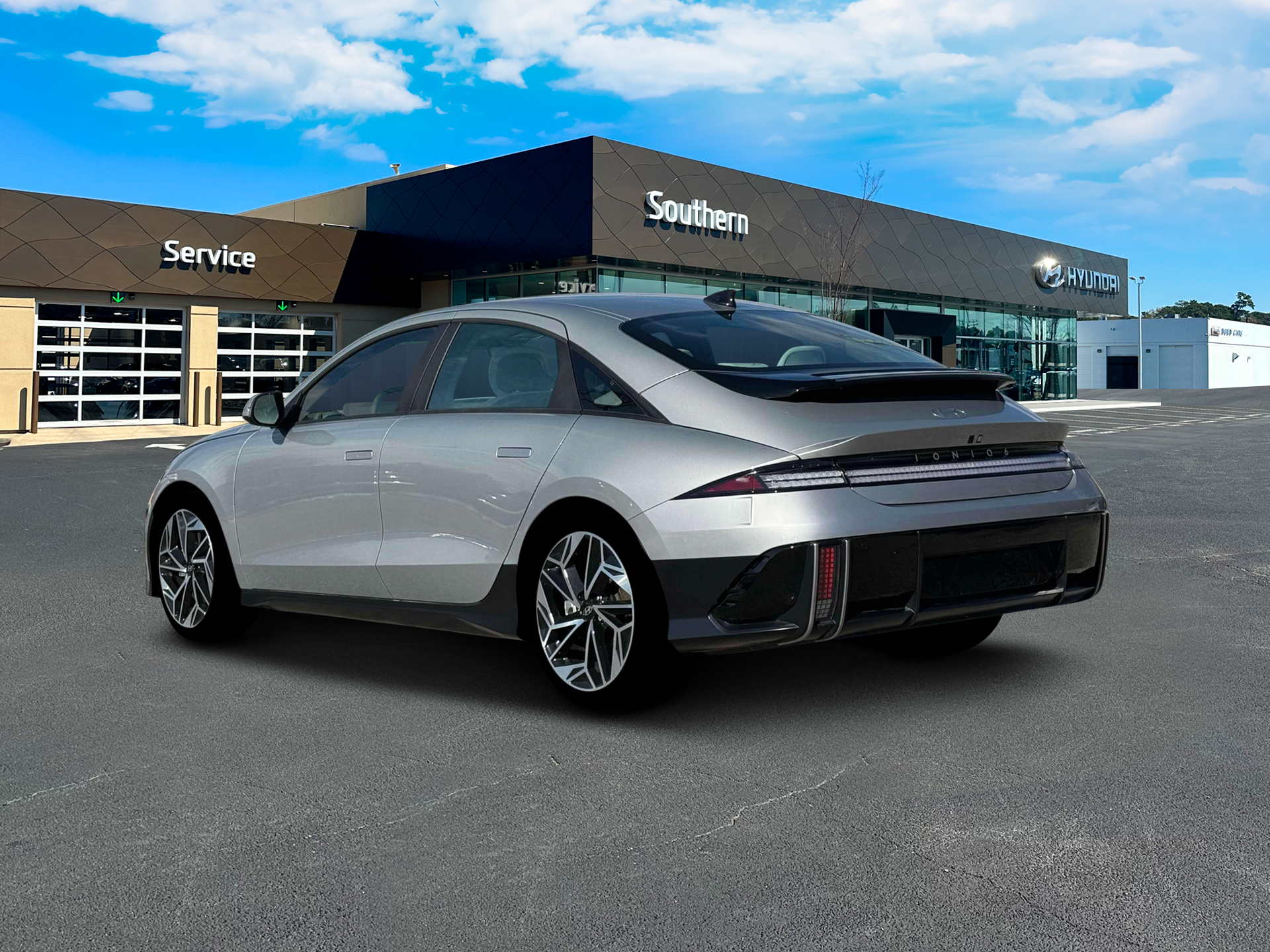 New 2024 Silver Hyundai SEL image 10
