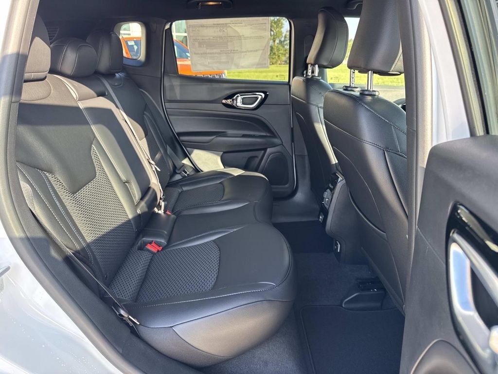 2026 Jeep Compass Altitude - Photo 19