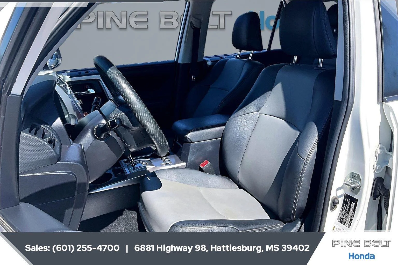 Used 2023 Ice Cap Toyota SR5 Premium image 18