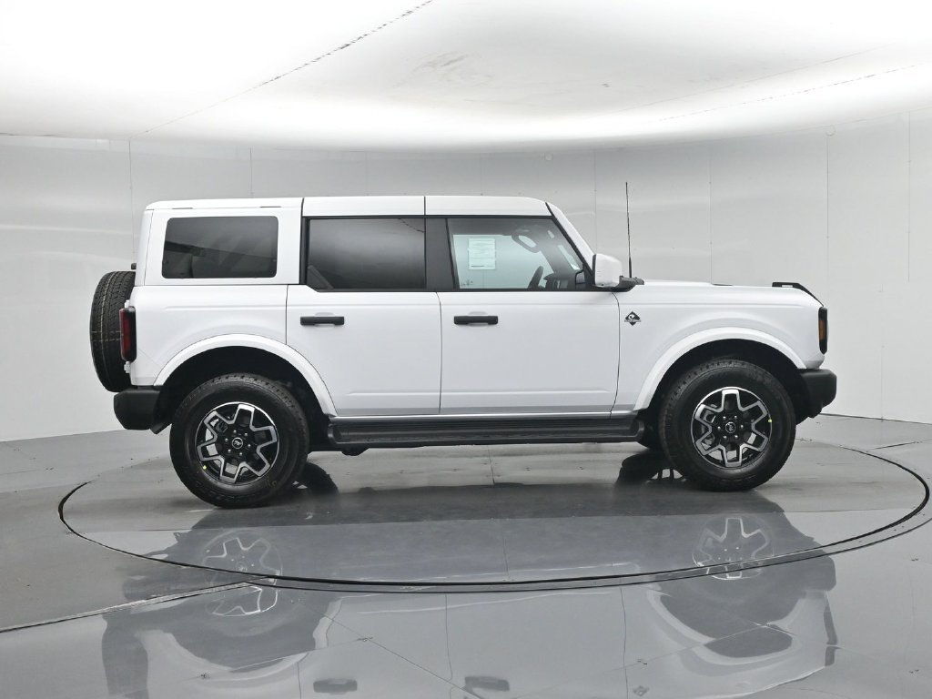 New 2026 Oxford White Ford Outer Banks image 26