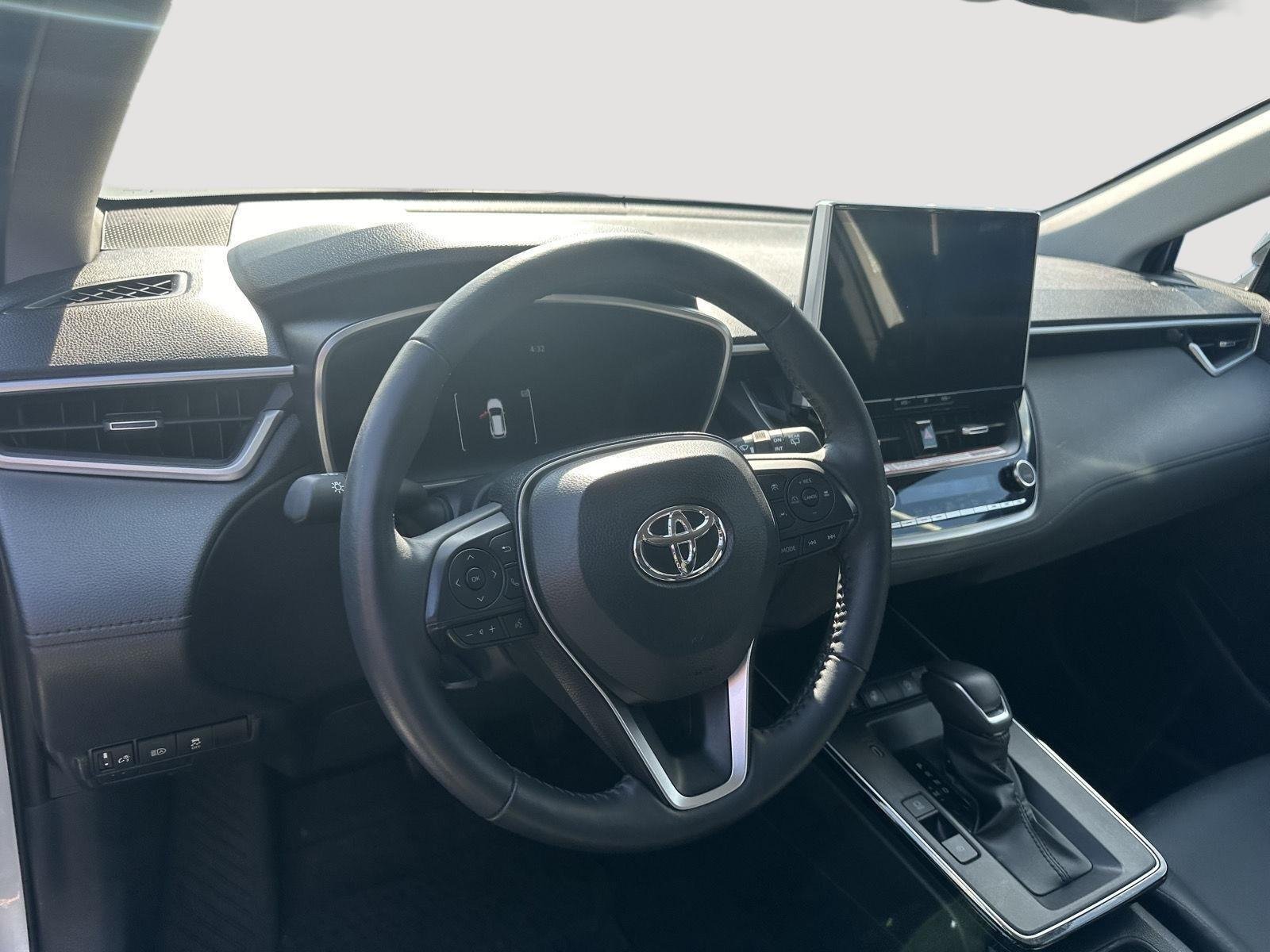 Used 2026 Sonic Silver Toyota XLE image 8